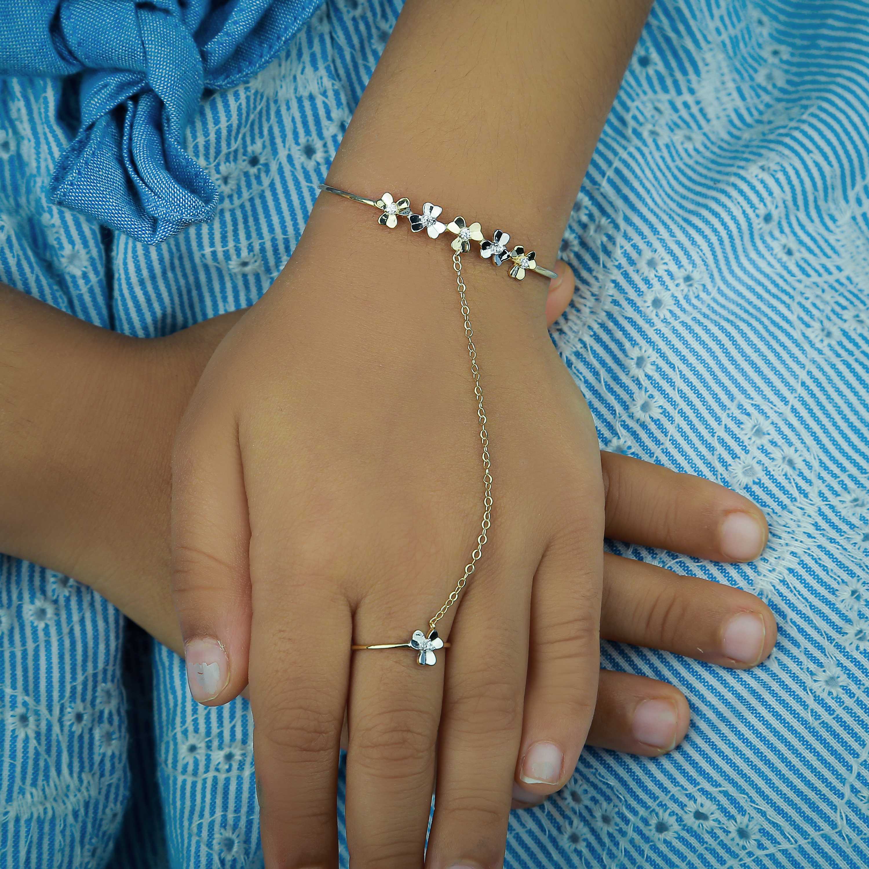 18-karat gold hand for children, made in Turkey - (H-1221)